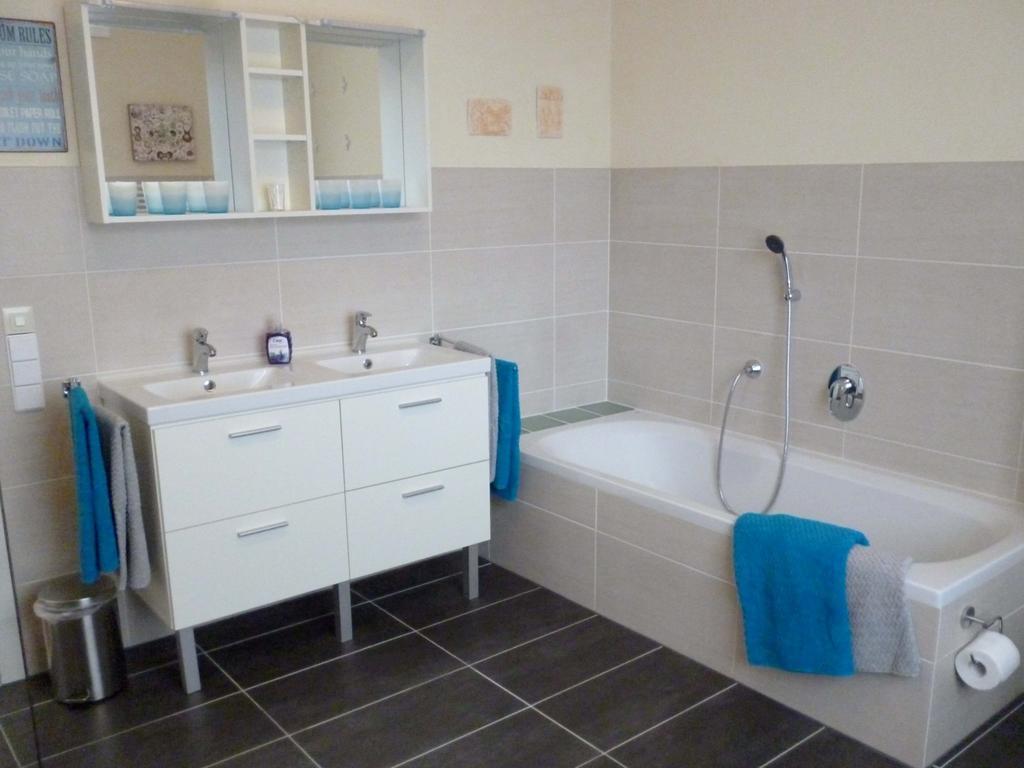 Ferienwohnung Rheingold Андернах Номер фото